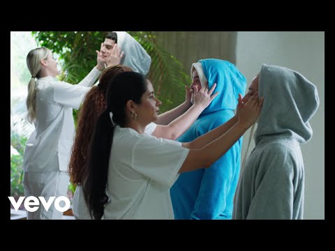 Youtube: CA7RIEL & Paco Amoroso, Jack Black - Goo Goo Ga Ga