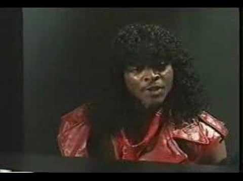 Youtube: Eddie Murphy/Rick James - Party all the time (Mad TV)