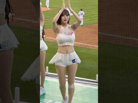 Youtube: BAAM! Part.4 | 이주은(李珠珢)치어리더 공연 직캠