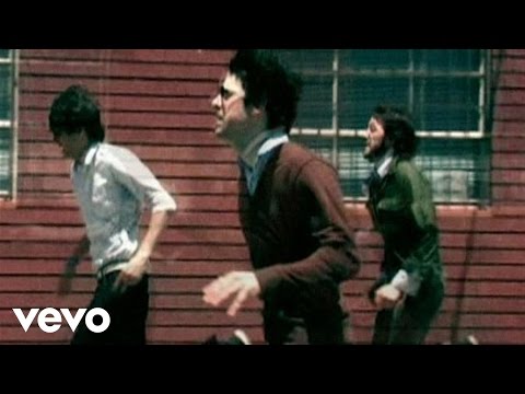 Youtube: We Are Scientists - Nobody Move, Nobody Get Hurt