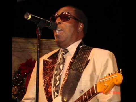 Youtube: Clarence Carter   Back Door Santa