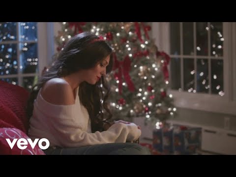 Youtube: Jessica Lynn - It's Just Not Christmas (Official Music Video)