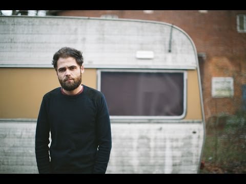 Youtube: Passenger - Whispers (Official Video)