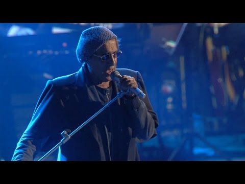 Youtube: Adriano Celentano - Azzurro (LIVE 2012)
