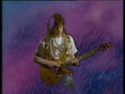 Youtube: Mike Oldfield - Heavens Open (Official Music Video)