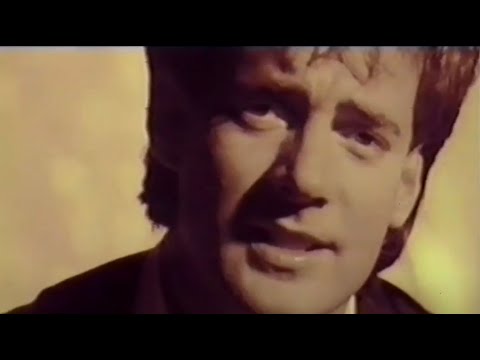 Youtube: Gerard Joling - No More Boleros (Officiële Videoclip)