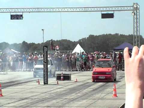 Youtube: VW Pfingsttreffen 2012  Rallye Golf 16v G60  vs. Golf 2 16v Turbo "www.east-chargers.de"