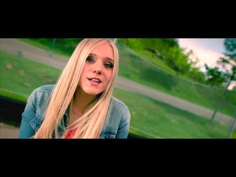 Youtube: ALINA HARDY - Uups (Offizielles Video)