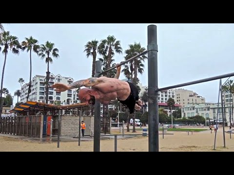 Youtube: Santa Monica Calisthenics Workout