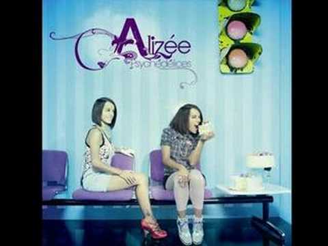 Youtube: [HQ] Alizee - Décollage