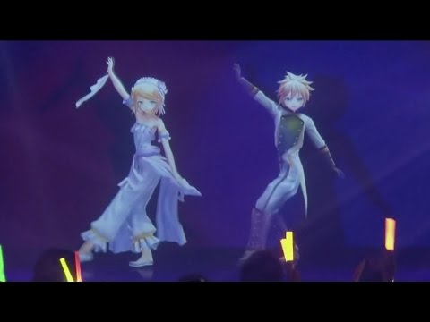 Youtube: 【鏡音リン・レン】Rin & Len「Corrupted Flower」VOCALOID Live Concert 2013【Natsu Matsuri Hatsune Kagami】