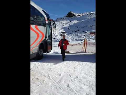 Youtube: Ski im Bus Upsss