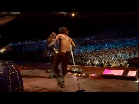 Youtube: Red Hot Chili Peppers - Havana Affair @ Live At Slane