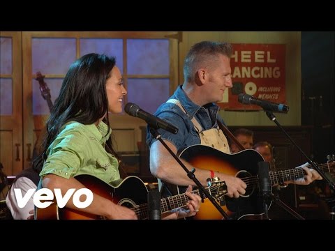 Youtube: Joey and Rory - That's Important to Me [Live]