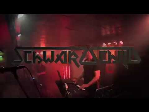 Youtube: SCHWARZSCHILD - Wir sind nicht allein (Official Video)