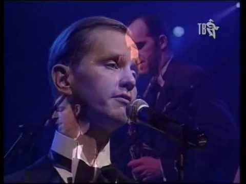 Youtube: Max Raabe   Oops    I did it again