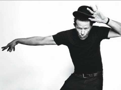 Youtube: Tom Waits - Heartattack And Vine