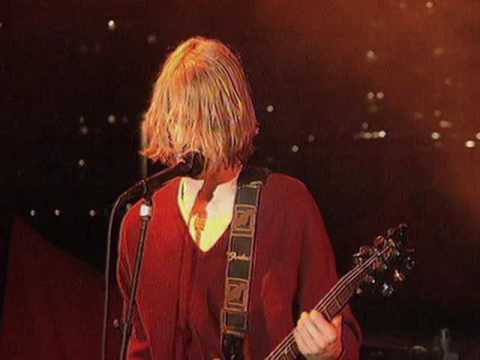 Youtube: Silverchair - Freak (live at Luna Park 1997)