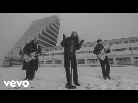 Youtube: Molchat Doma - Live at Panorama Hotel