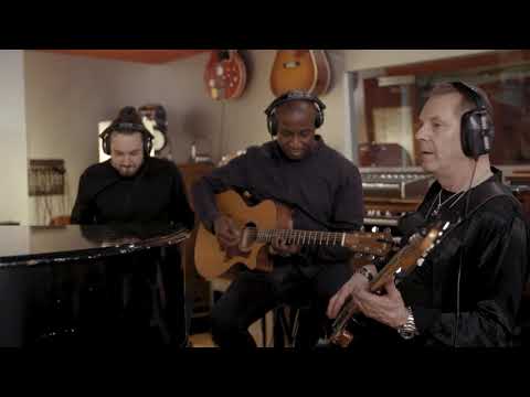 Youtube: Roachford - High On Love (Dean St. Sessions)