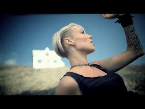Youtube: Cosmic Gate & Emma Hewitt - Be Your Sound (Official Music Video)