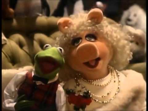Youtube: The Pogues feat Kirsty Maccoll vs The Muppets-Fairytale of New York-video edit