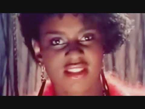 Youtube: Loose Ends - Hangin on a String