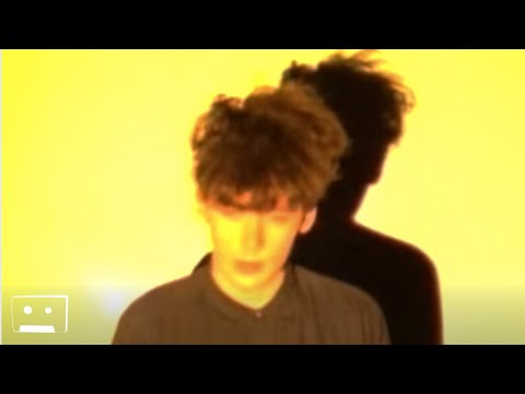 Youtube: The Jesus And Mary Chain - Happy When It Rains (Official Music Video)
