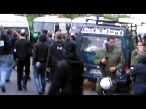 Youtube: Polizei-Brutalität bei der Freiheit-Statt-Angst Demo 2009