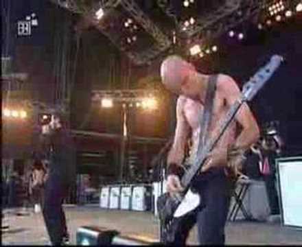 Youtube: System of a Down - Chop Suey (Rock IM Park 2002)
