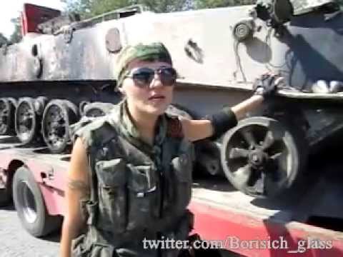 Youtube: Ополченцы передают привет Порошенко. Уничтоженная военная техника  едет на парад в Донецк