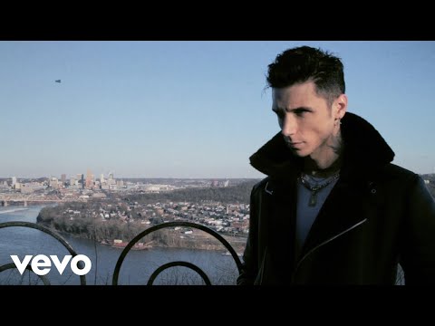 Youtube: Andy Black - Ghost of Ohio