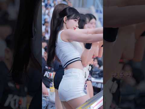 Youtube: 헤어가 찰떡!🌸 (Perfect hair)🌷✨️치어리더 김진아 Kim Jin A 金吉娜 직캠 fancam kt 위즈 아웃송