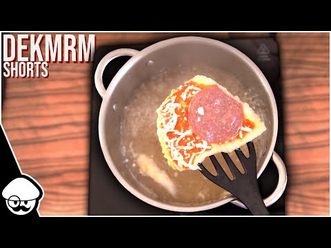 Youtube: Ich habe Tiefkühlpizza gekocht... in Wasser - DEKMRM Shorts