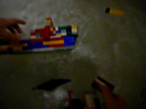 Youtube: Unsinkable Lego Titanic