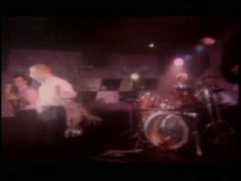 Youtube: Jimmy Somerville (The Communards) / Never Can Say Goodbye (Music Video)