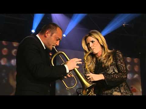 Youtube: Candy Dulfer - Strasbourg - St. Denis