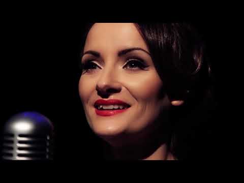 Youtube: Niamh Lynn An Old Fashioned Song