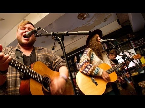 Youtube: Of Monsters and Men - Little Talks (Live on KEXP)