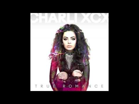 Youtube: Charli XCX - Black Roses (HD)