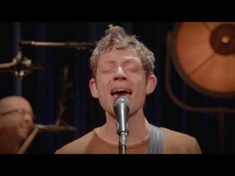 Youtube: Bernhoft & The Fashion Bruises - Lookalike (live at Oslo Konserhus)