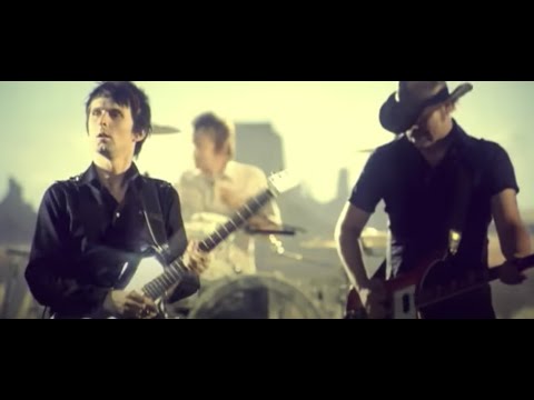 Youtube: Muse - Knights Of Cydonia  (Video)