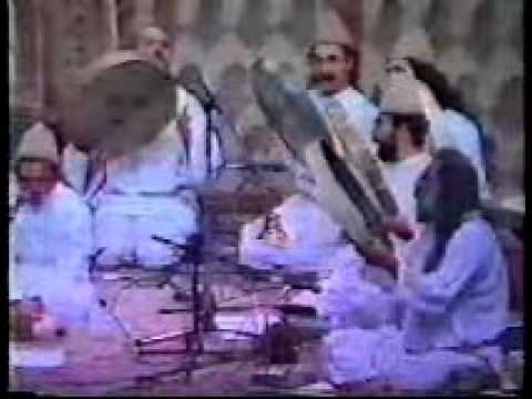 Youtube: Persian Sufi Music : M.R.Lotfi & Nimatullahi ensemble #2 دف نوازی محمد رضا لطفی