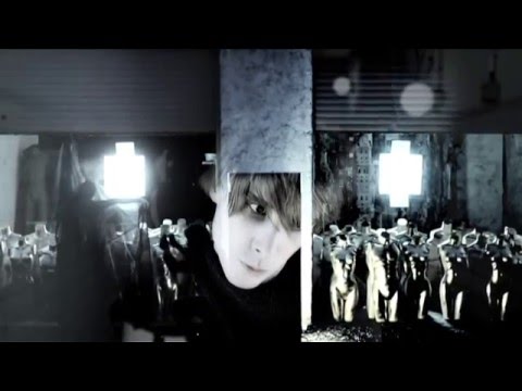Youtube: IAMX - Ghosts Of Utopia (Official Music Video)