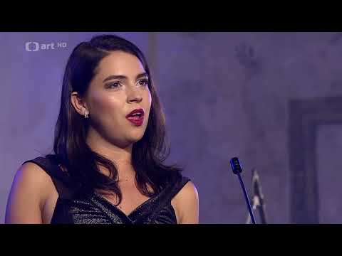 Youtube: Patricia Janečková, Vilém Veverka : Ave Maria - J S Bach - Charles Gounod