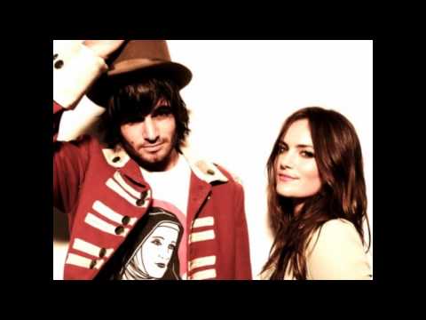 Youtube: Angus & Julia Stone - Yellow Brick Road [Album]
