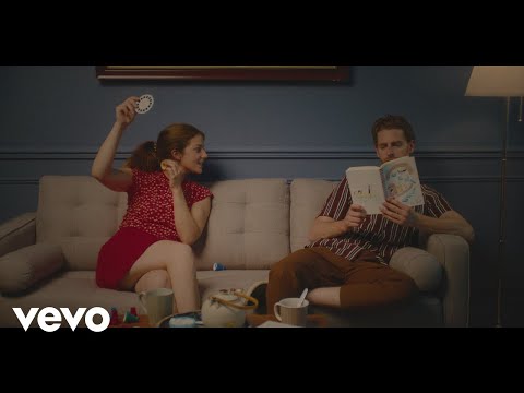 Youtube: Clio - Déjà Venise (Clip officiel)