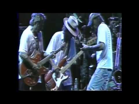 Youtube: Neil Young - Cortez The Killer (Live)