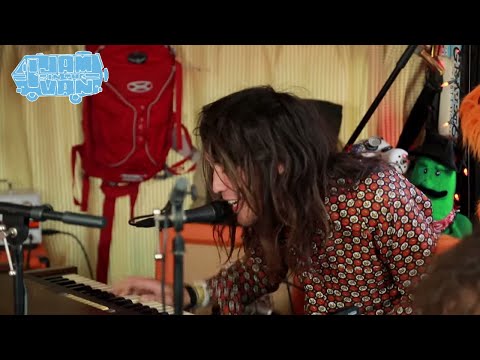 Youtube: MR. ELEVATOR & THE BRAIN HOTEL - "Right Where You Ought to Be" (Live at Burgerama III) #JAMINTHEVAN