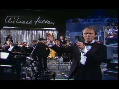 Youtube: Michael Heltau - Hobellied (Da streiten sich die Leut herum) 1980